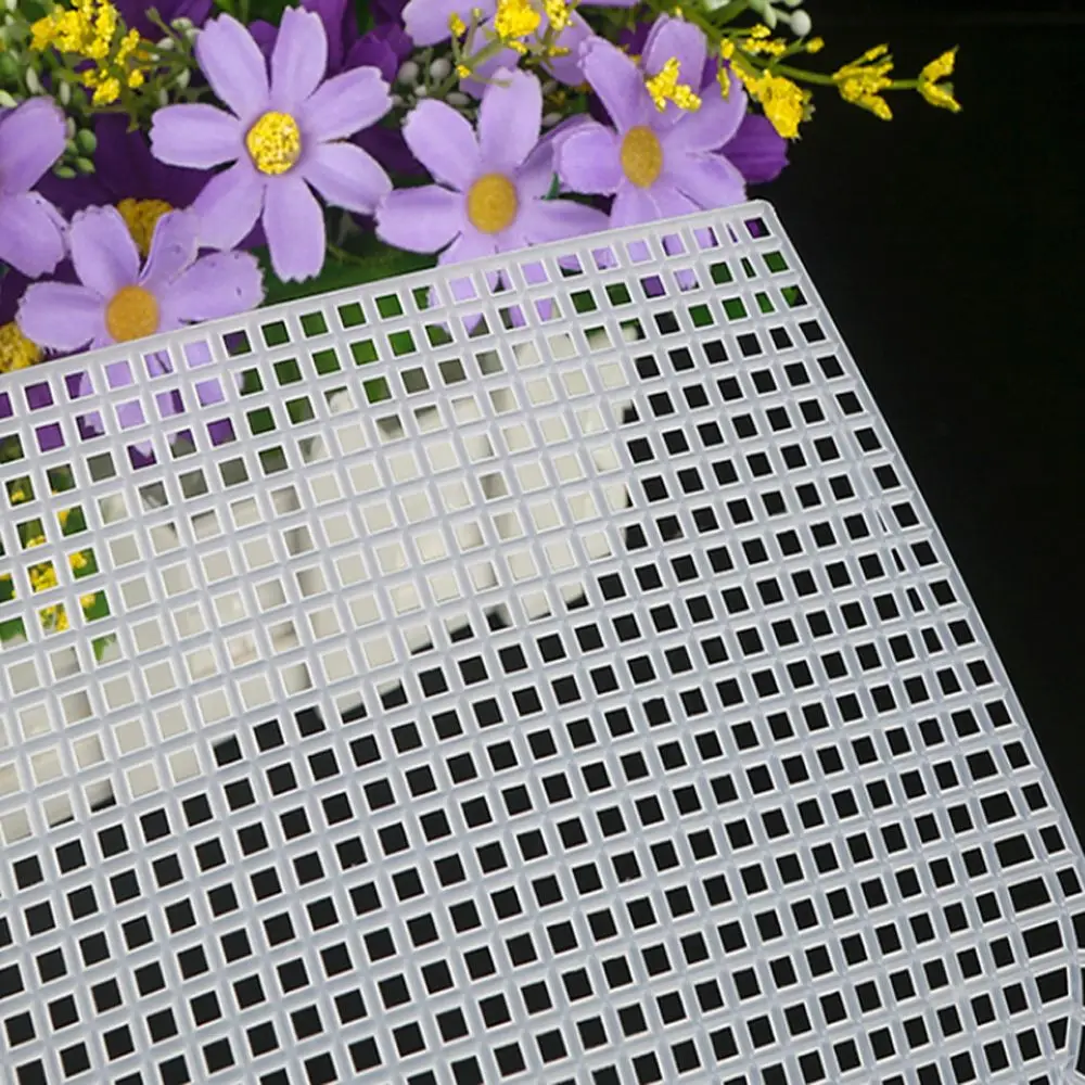 Sewing Plastic Mesh Cloth Latch Hook Bags Bag Rug Hook Bags Thread Hook Grid Hook Crafts DIY Handcraft Supplies Accessories