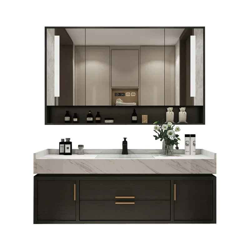 

Light Luxury Bathroom