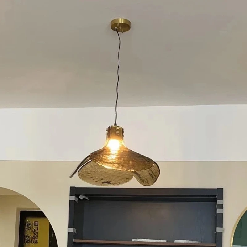 

Retro Bedroom Bedside Lamp Creative Copper Lamp Restaurant Guest House Entrance Bar Clothing Shop Brass Glass Pendant Chandelier