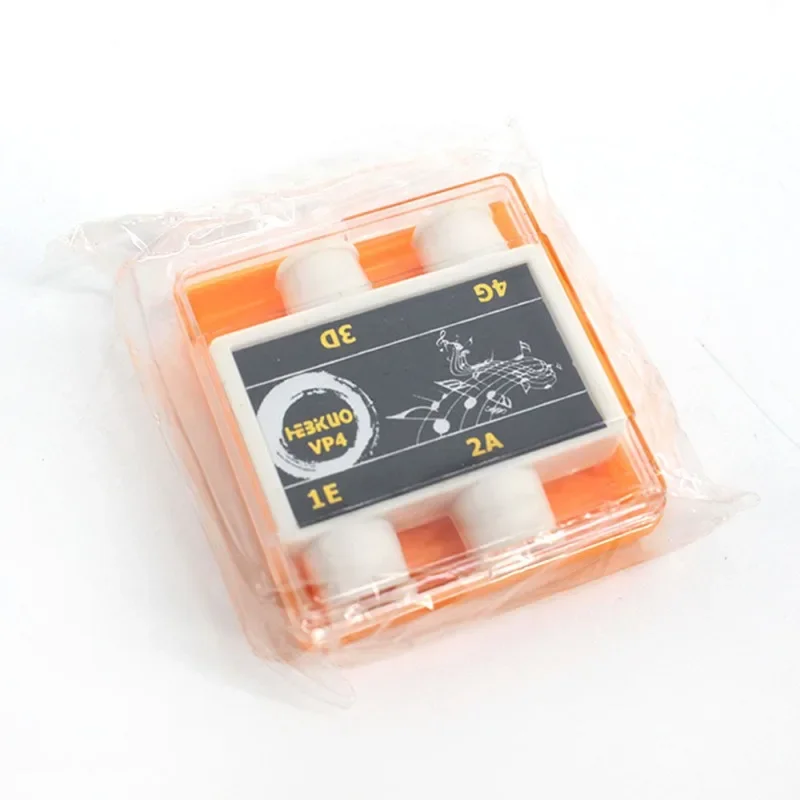 

Violin, string instrument, tuning, tuning, mouth blowing, four-pipe tuner.