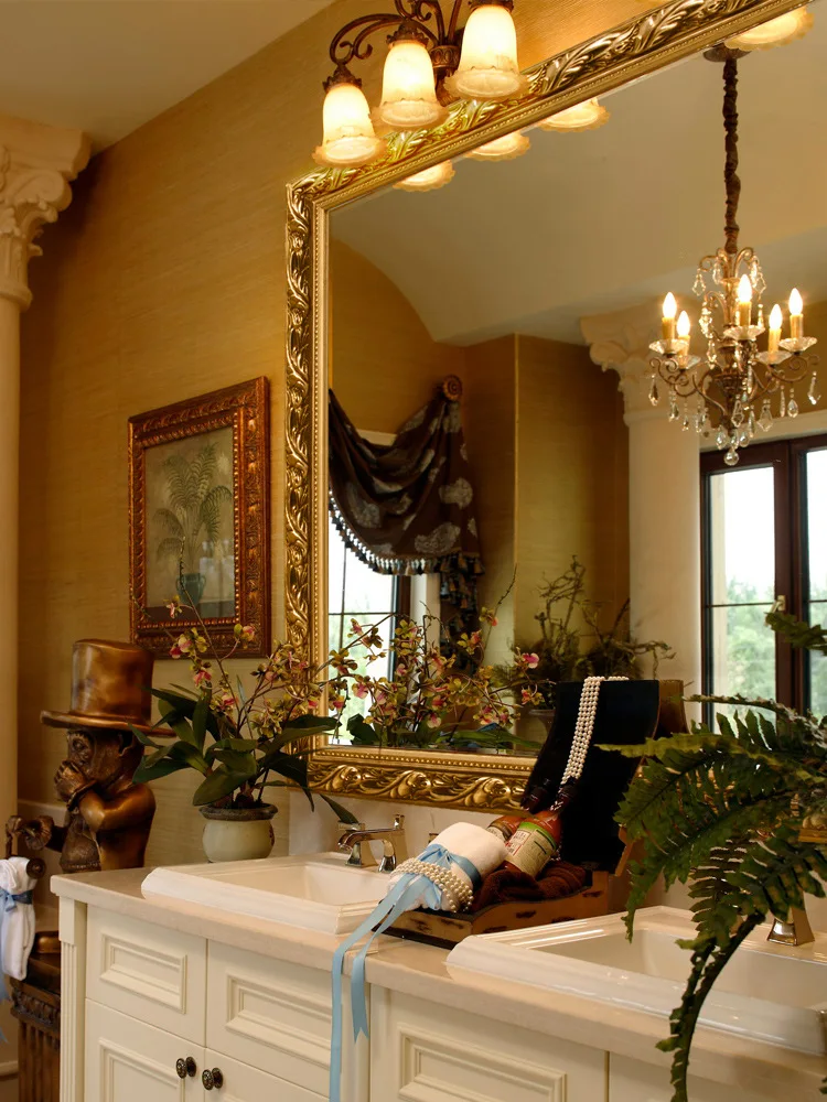 Square European Carved Bathroom Wall Mounted Luxury Vintage Washroom Bathroom Mirror Solid Wood Border