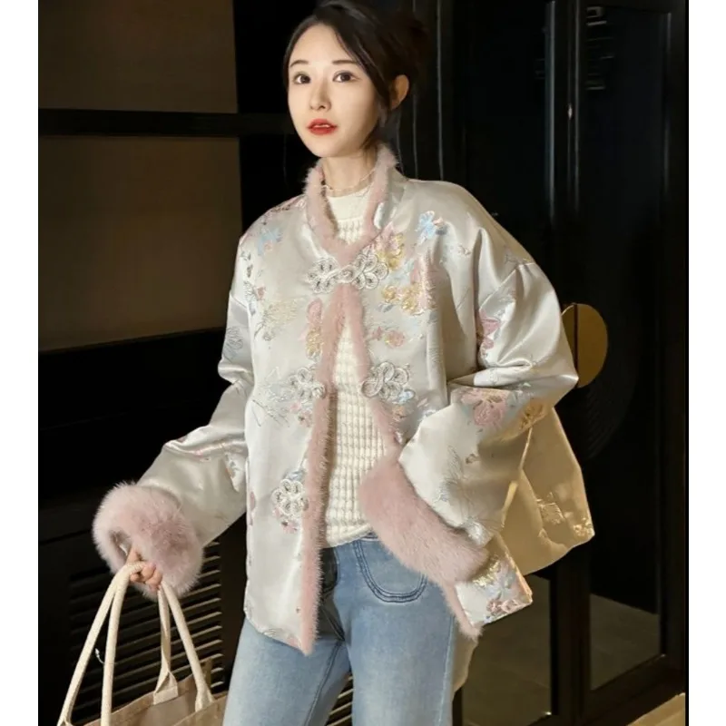 Nuovo cappotto in pelliccia di visone imitazione ricamo jacquard in raso in stile cinese Cappotto invernale con bottoni in giacca imbottita in cotone in stile cinese