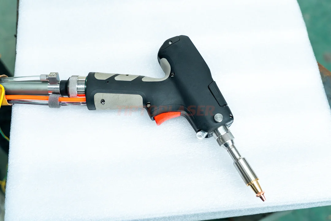 Équipement de découpe laser in - Industrial Laser Equipment avis et prix