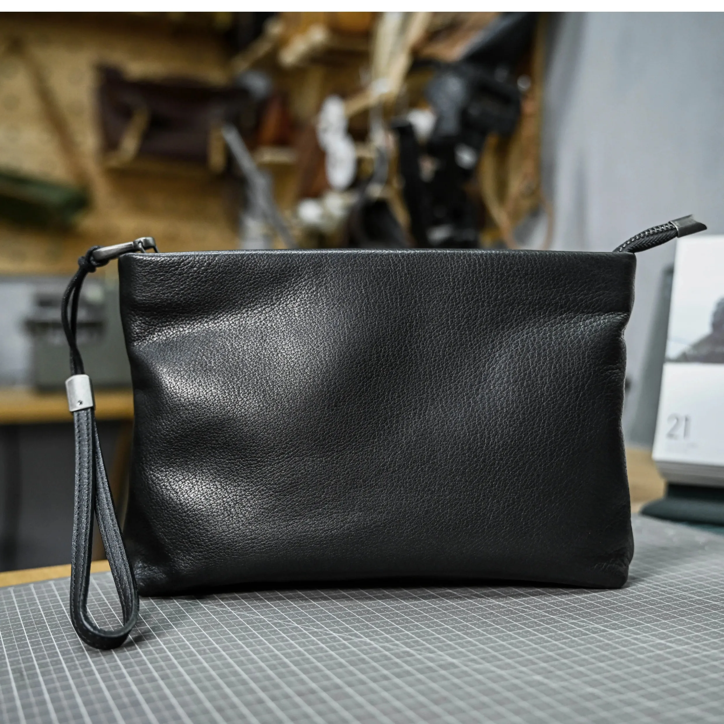 simple casual handmade first layer cowhide men's black clutch bag travel luxury genuine leather phone certificate storage bag