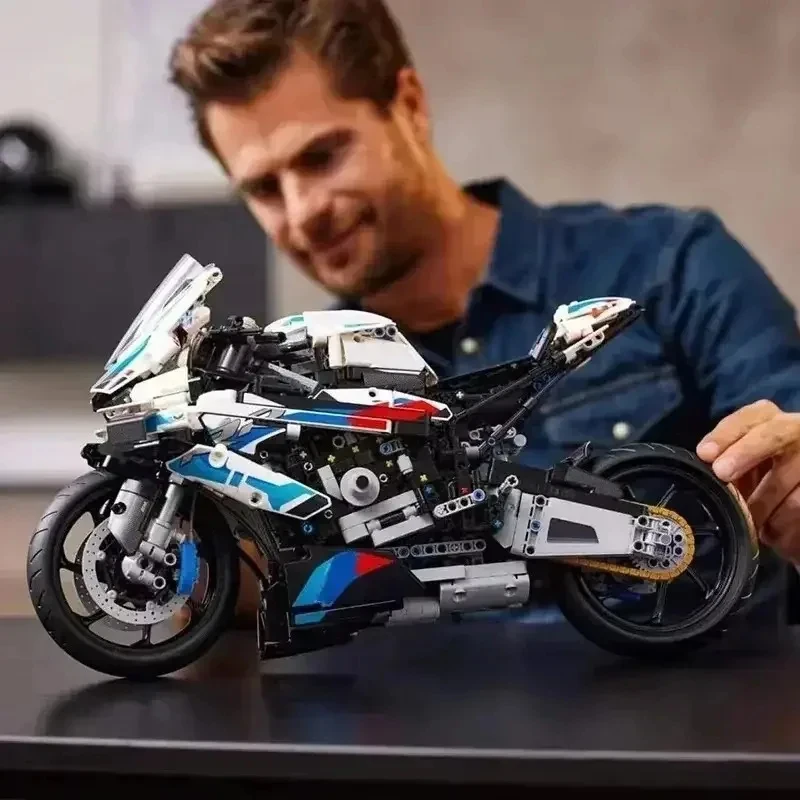 

M1000 motorcycle, 1920 pieces, heavy-duty motorcycle technology, compatible with 42130 MOC, building blocks, toys