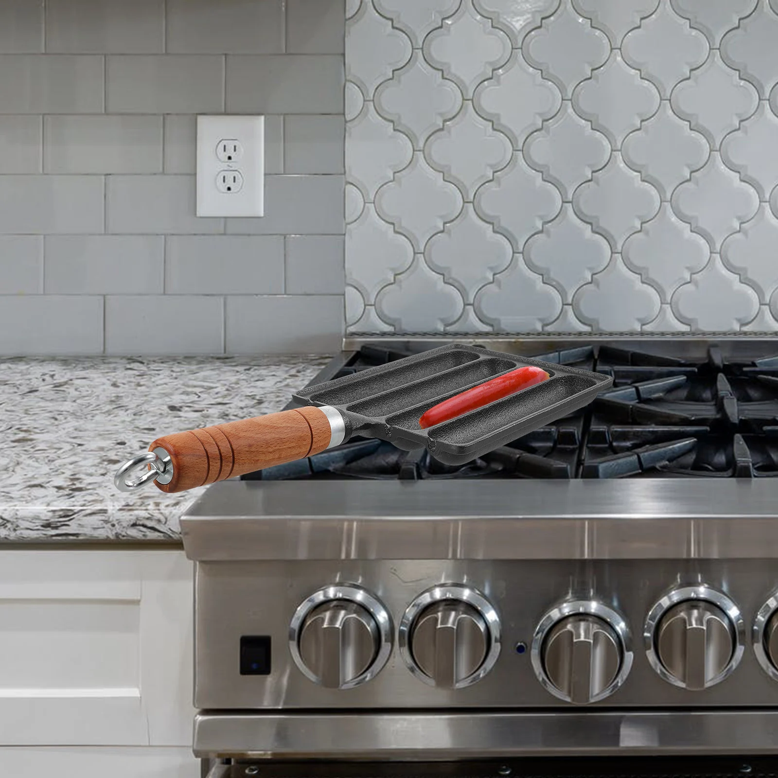 

4 Slot Sausage Mold Cast Iron Baking Pan for Grilled Hot Dog Steaming Cooking Easy Release Reusable Kitchen Camping Party