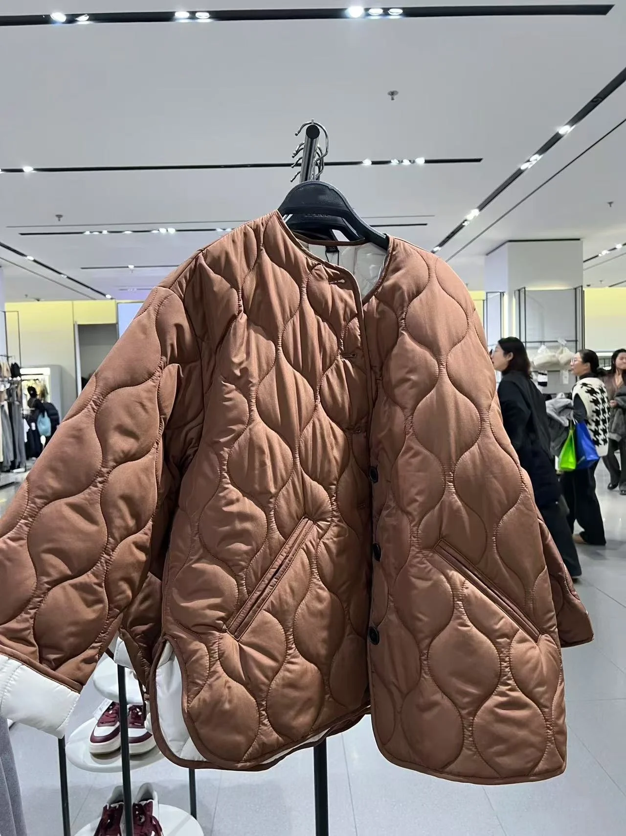 

Весна 2024, новая женская верхняя одежда свободного кроя Long Sve round Ne Cotton Jaet, универсальная, простой дизайн, для поездок на работу, Polyes...