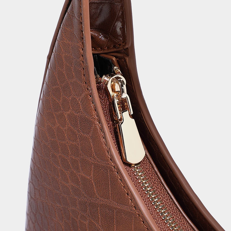 Half Moon Harlee Bags For Women Luxury Designer Handbag And Purse 2024 New In Vintage Crocodile Pattern Rivet Underarm Shoulder