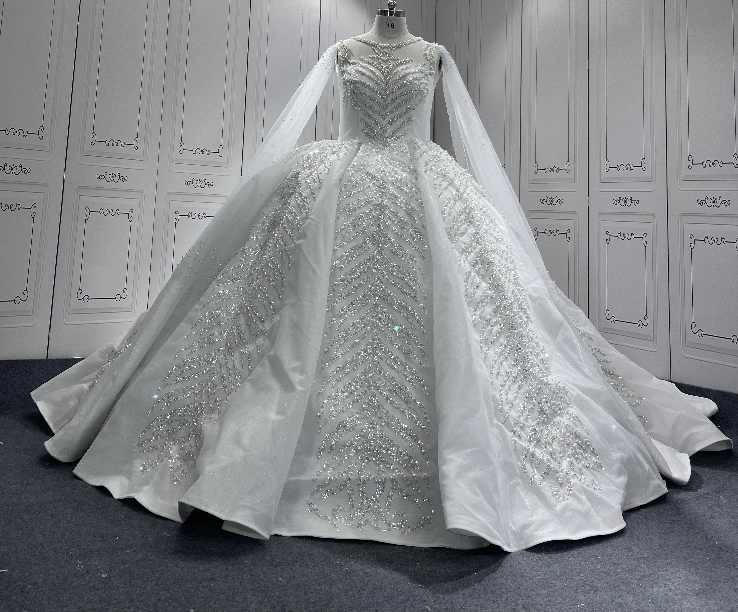 

Customize Wedding Dresses Luxury Crystal Bridal Gowns Cape Sleeve Ball Gown African Girl Wedding Gowns