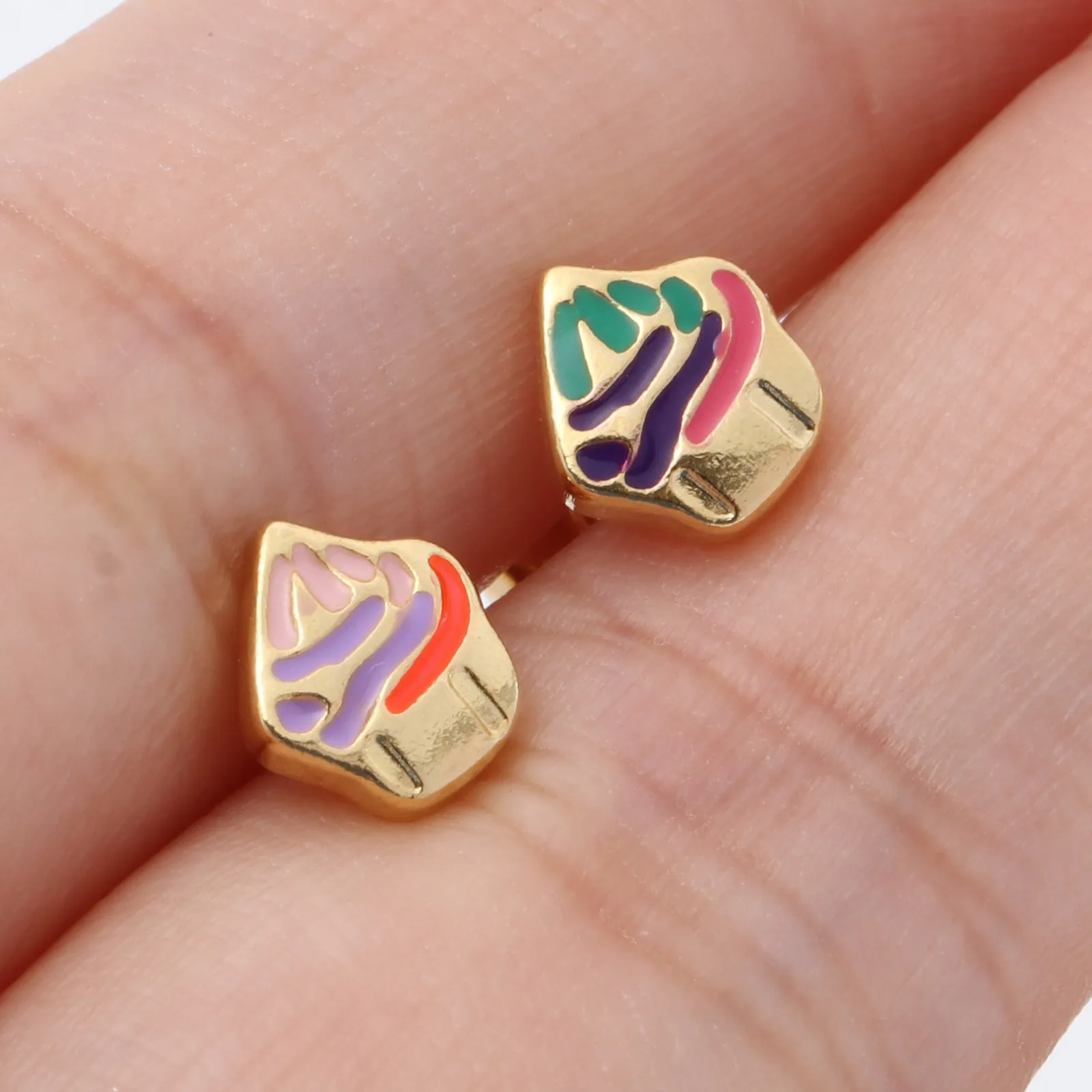 Anting-anting kancing Enamel bentuk es krim lucu untuk wanita anting-anting kancing Post telinga bergaya baja tahan karat perhiasan musim panas anak perempuan Jewelry