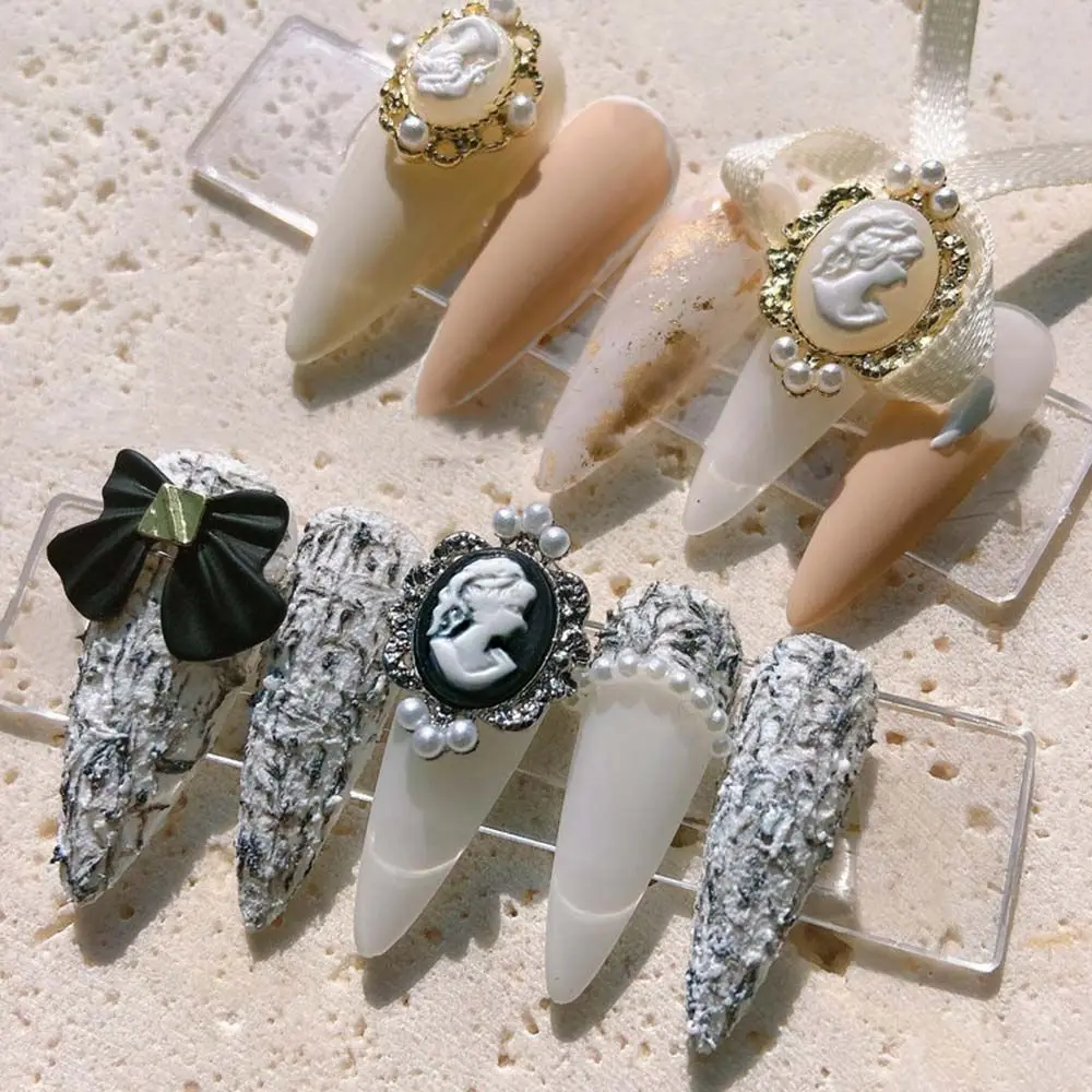 

Silver Japanese Design Retro Luxury Beauty Head Pearl Beauty Head Ornaments DIY Nail Decoration Nail Art Rhinestone Manicure