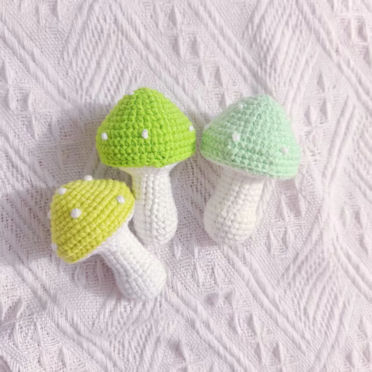 Handgemachte Pilze Niedliche Gehäkelte Pilzanhänger Gestrickte Gemüseanhänger Raumdekoration – Detail 6