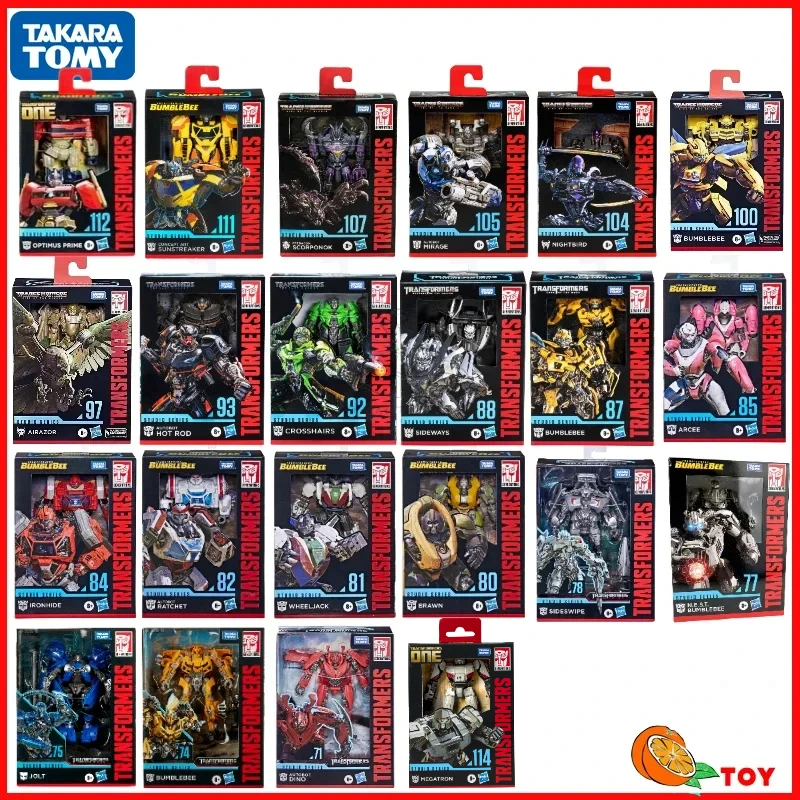 ในสต็อก TAKARA TOMY Transformers ของเล่น Studio Series Class D รุ่นหุ่นยนต์คอลเลกชันตัวเลขการกระทําของเล่นของขวัญงานอดิเรก