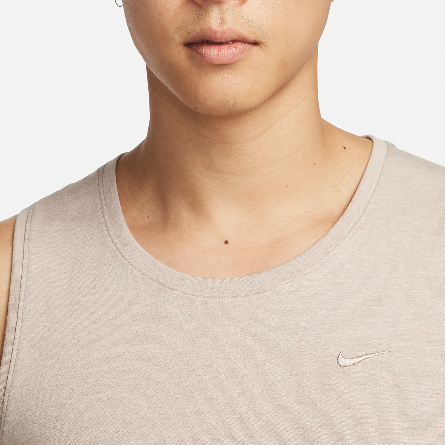 تي شيرت Nike Official الأصلي الأساسي Dri-FIT للرجال بدون أكمام قابل للتنفس DV9834-248