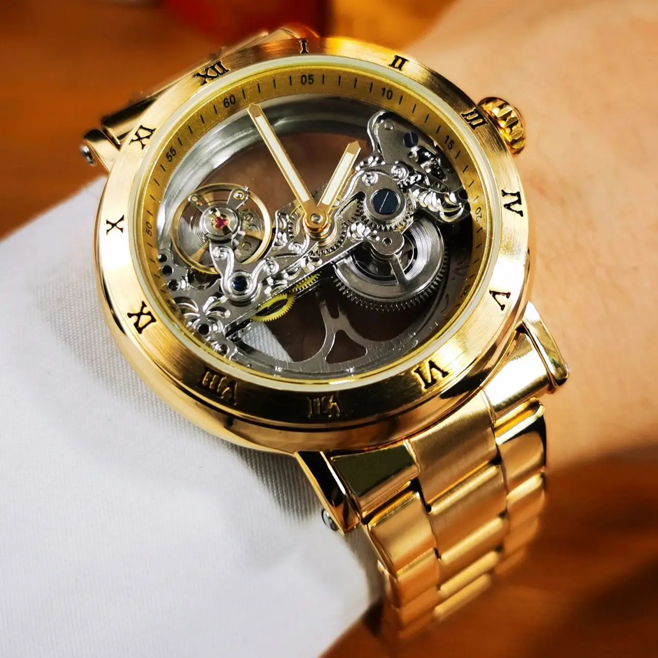 ساعة Forsining ريترو الذهبية الميكانيكية للرجال مضيئة الأيدي الجلدية الصلب حزام الأعمال التلقائية ساعات رجالي أفضل العلامات التجارية الهدايا