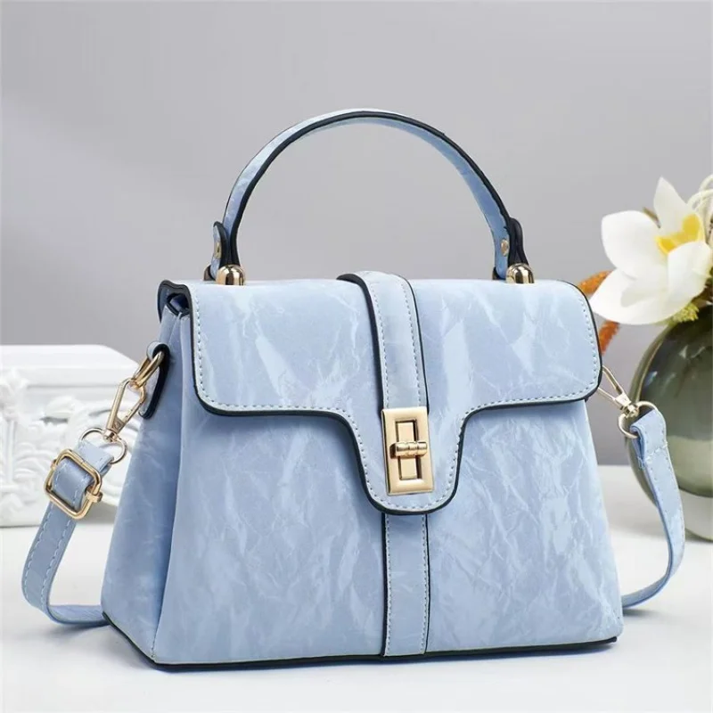 

Elegant Designer Women's Shoulder Bag, Genuine Leather Handbag, Ladies Chic Crossbody Messenger Tote Purse Gift Set