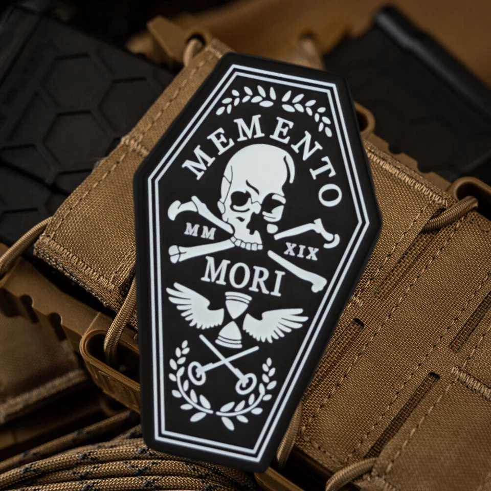 Memento Skull PVC Patch Printing Hook&Loop Military Combat Applique Morale Badge Armband Tactical Backpack Clothes Stickers