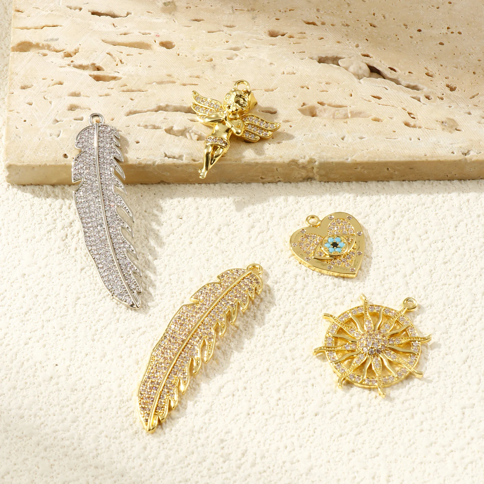 1 قطعة موضة كاملة مايكرو تمهيد زركون القلب دلايات لصنع القلادة 18K مطلية بالذهب النحاس الملاك قلادة على هيئة ريشة DIY بها بنفسك #5