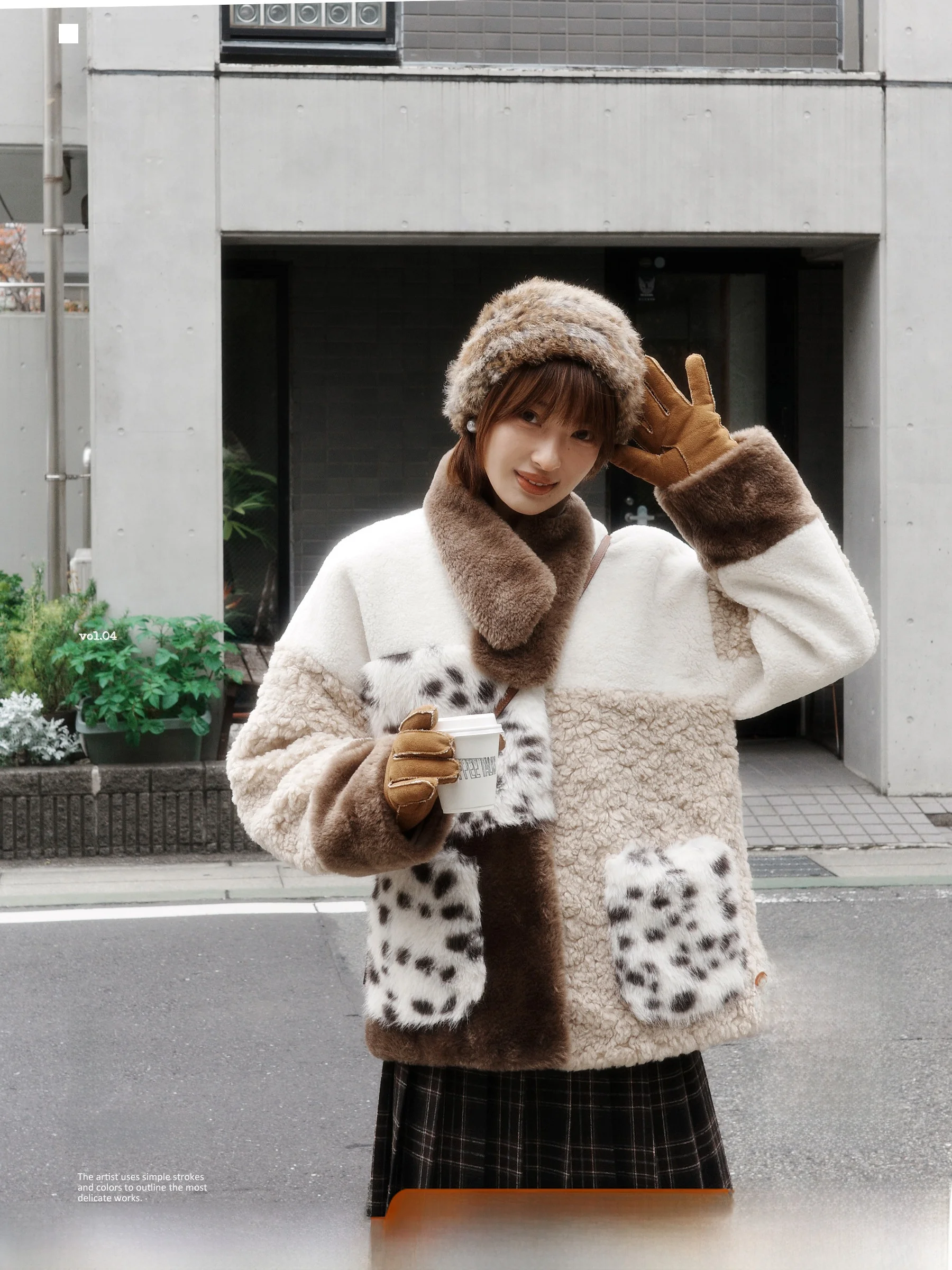 

Asymmetric Splicing ort Jaet Lamb Fur Velvet Loose Workroom White Sketch Small Size Retro Sle round Ne Thiened Poly...