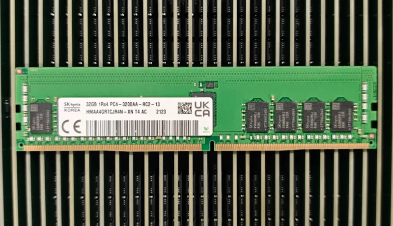 SK Hynix DDR4 32GB 1Rx4 PC4 3200AA 3200MHz ECC REG RDIMM RAM 32G