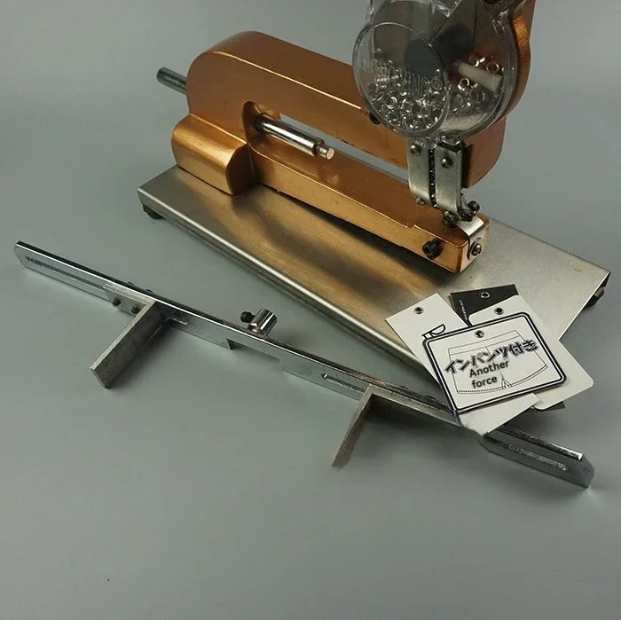 Pneumatic Hand Press Machine Semi-automatic Corn Machine Tag Hollow Rivet  Ringless Buckle Machine