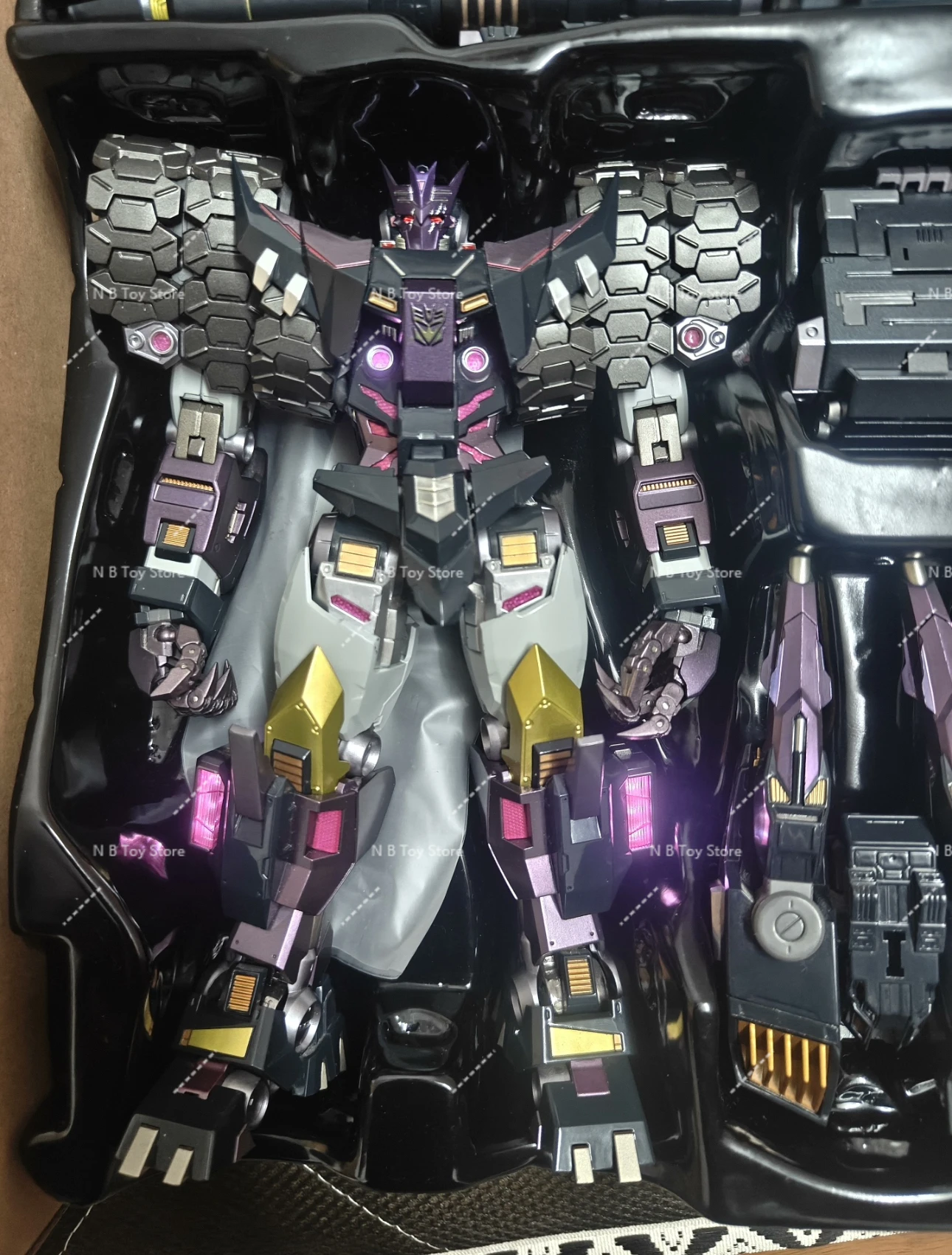 【Disponibile】Toys trasformati MC Muscle Bear Versione zincata Tarn in edizione limitata con sito ufficiale Pistola sonora aggiuntiva