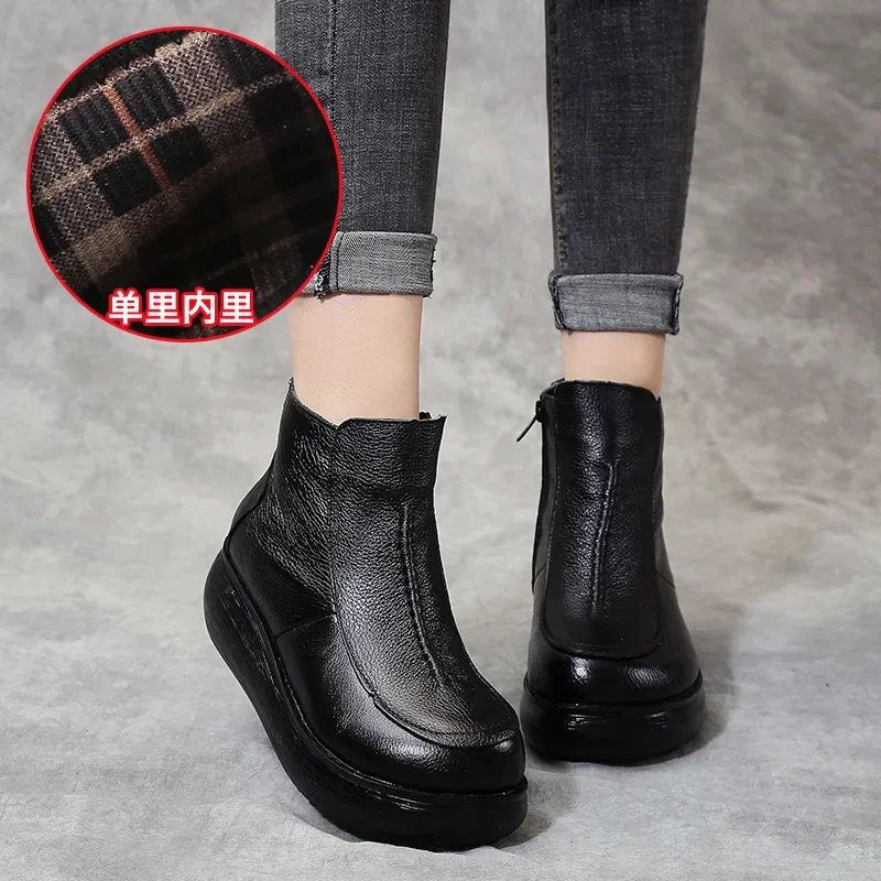 2024 New Genuine Leather Winter Boots for Women Flat Shoes Ladies Snow Boots Womens Flat Keep Warm Platform Work Shoes