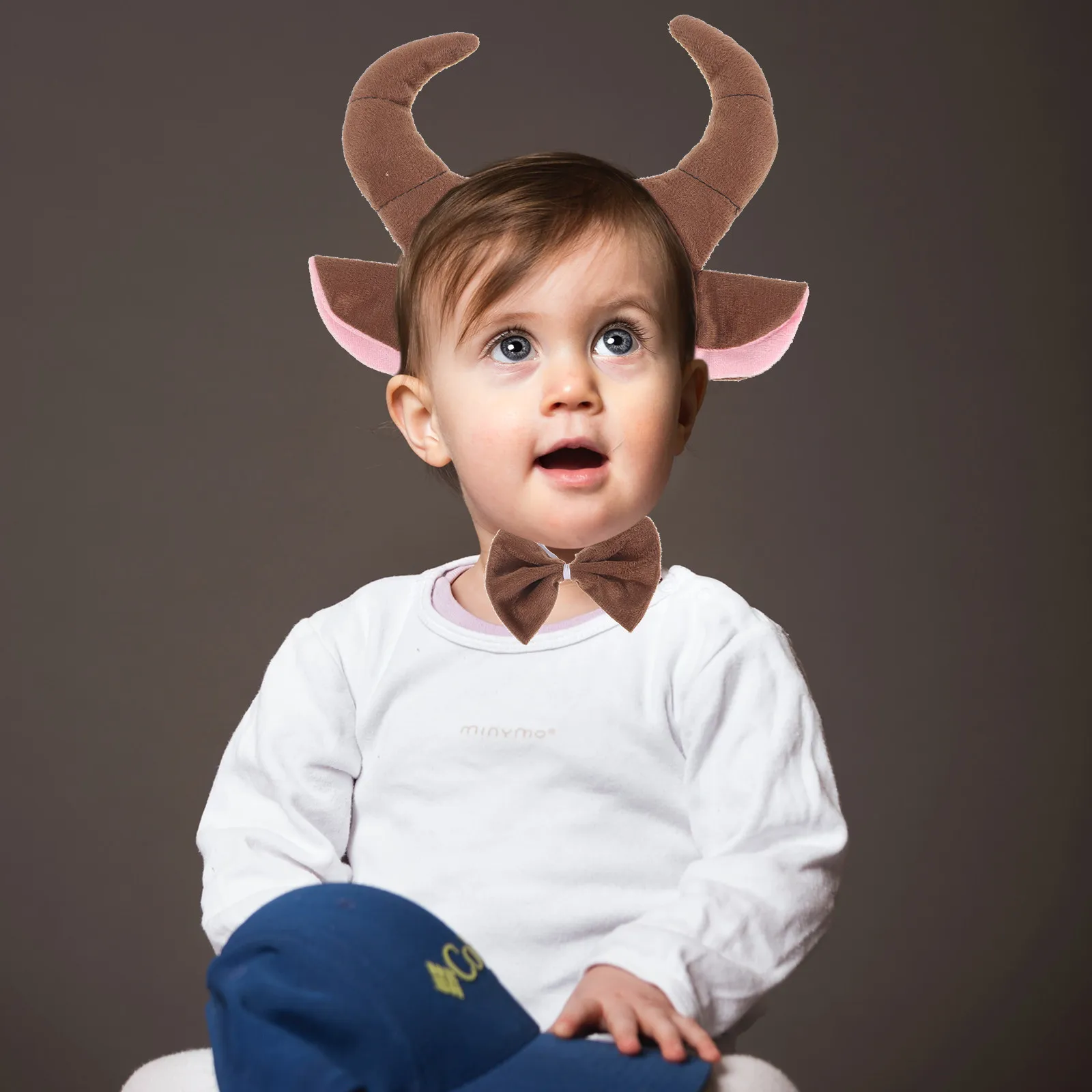 

3Pcs Cartoon Cow Costume Set for Children Includes Headband Bow Tie Tail Soft Comfortable Party Cosplay Suit Photo Shoot