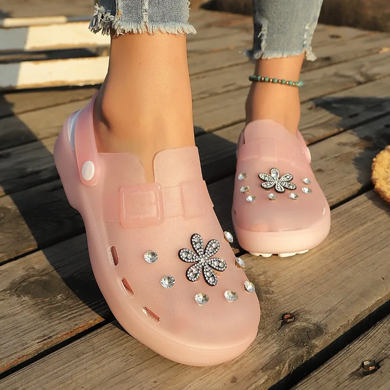 

2026 Summer Luxury Rhinestone Designer New Solid Color Fashion Floral Platform Slippers Comfortable Home Non-Slip Flip-Flops