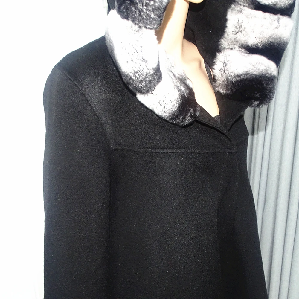 Double faced wool  Short  coat  women wool  hood  coat real fur 100% wool handmade Real wool coat girl  real fur