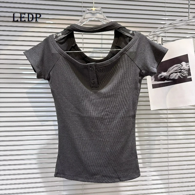 

2026 Summer New Women's Clothing Original Hot Girls Hollow Out Neckline Design Sweet Cool Versatile Slimming T-shirts Ladies