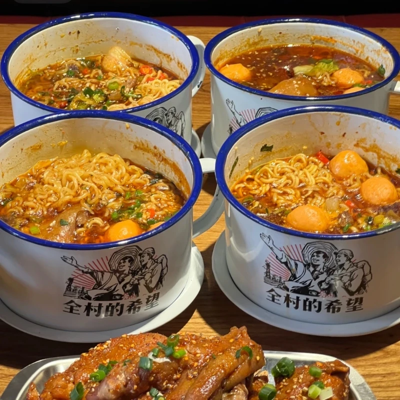 

Retro Sle Enamel Soup Bowl Large Tea Pot Creative Spicy Hot Soup Bowl Instant Noodles Bowl Special Dining Utensils Commerci...