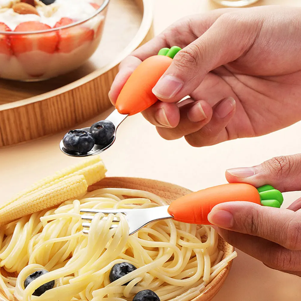 

2pcs Spoon Fork Set Stainless Steel Silicone Handle Toddler Utensils Kids Eating Tools Auxiliary Kids Utensils Forks And Spoons