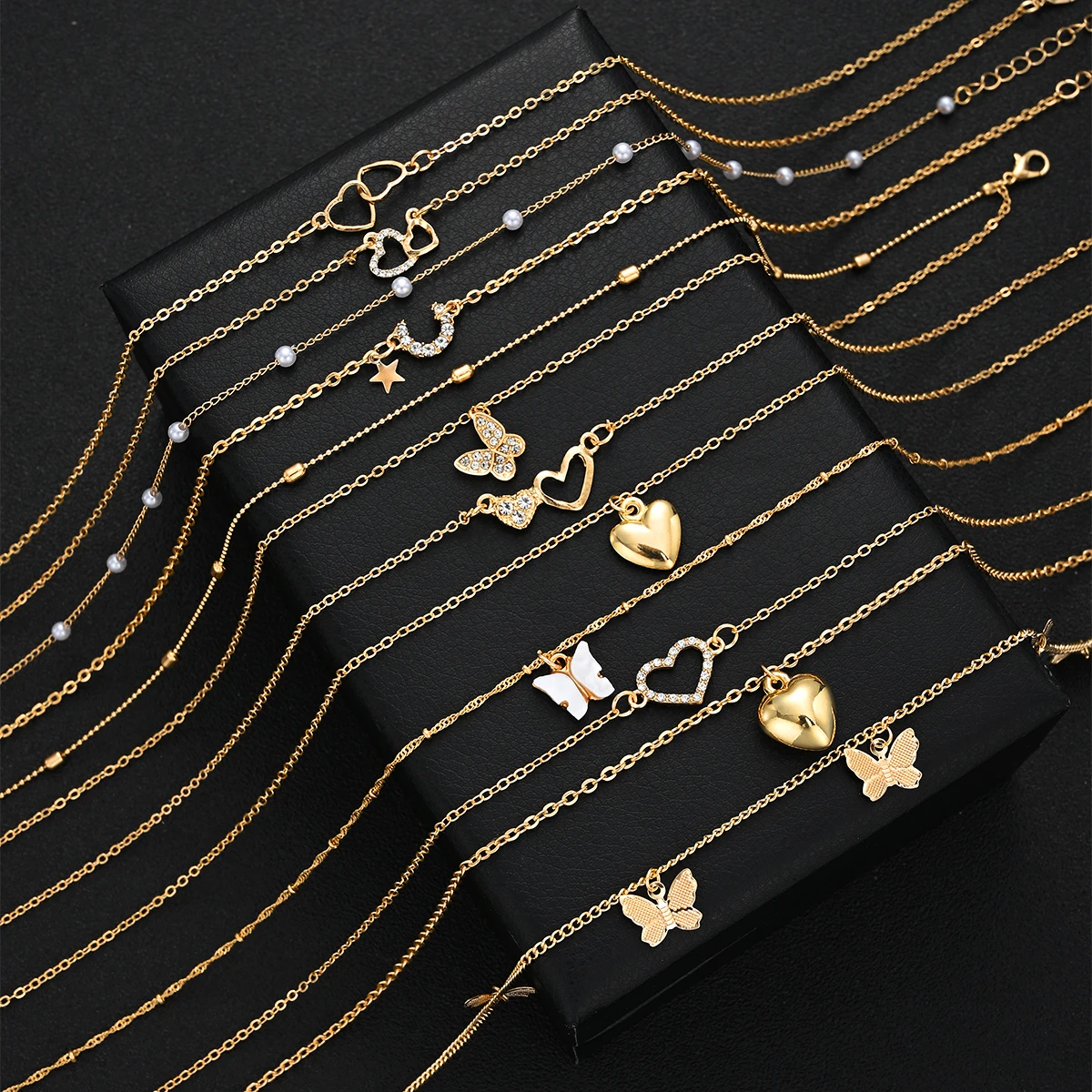 Conjunto de Collares Elegantes de Varias Capas para Mujer, Collar con Colgante de Estrella, Luna, Mariposa, Corazón, Perla y Circonita Vintage, Joyería Nueva