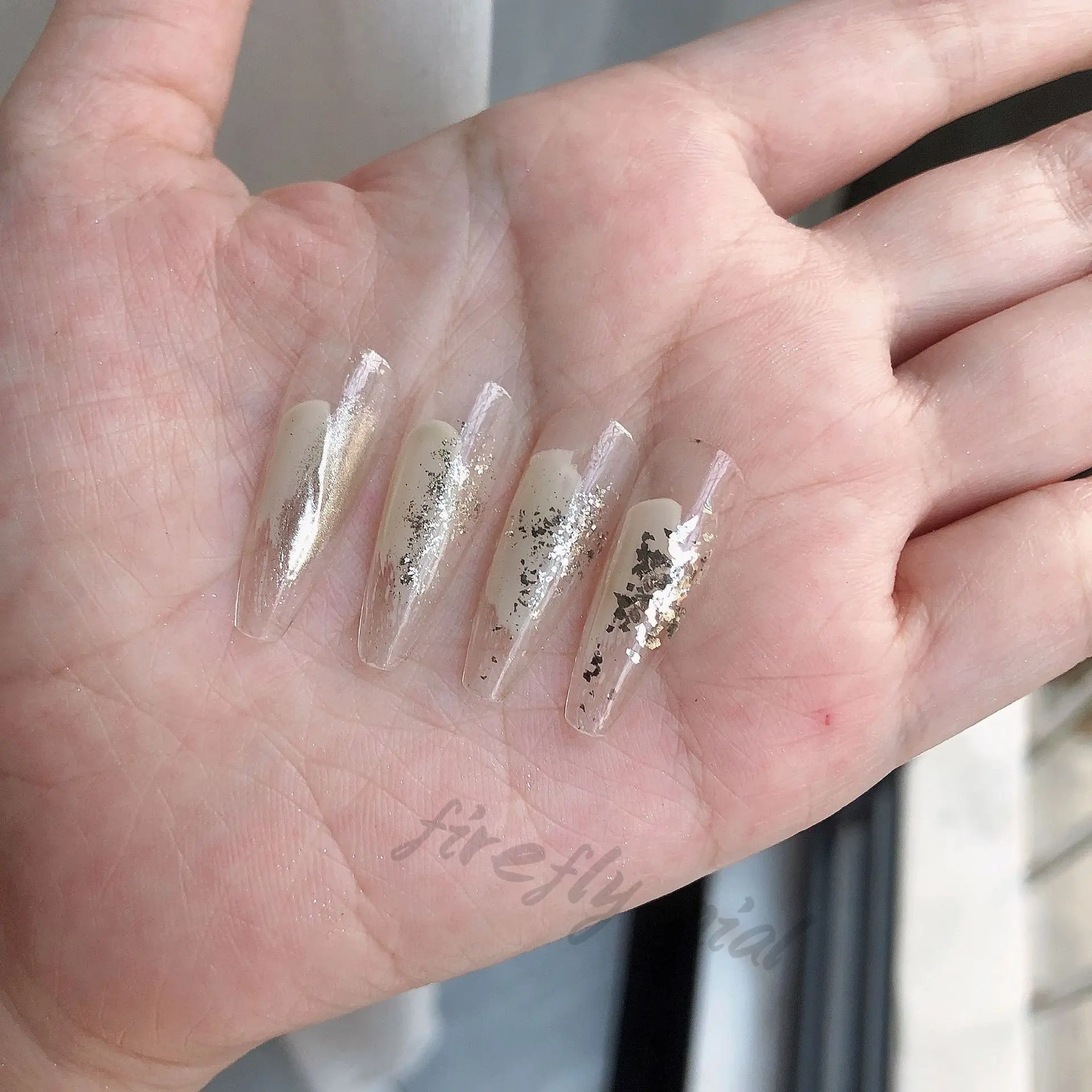 กล่อง 1 กล่อง ผงกลิตเตอร์สีเงินอะลูมิเนียมแบบไม่เรียบ สำหรับตกแต่งเล็บด้วยเจลยูวี อุปกรณ์ทำเล็บ