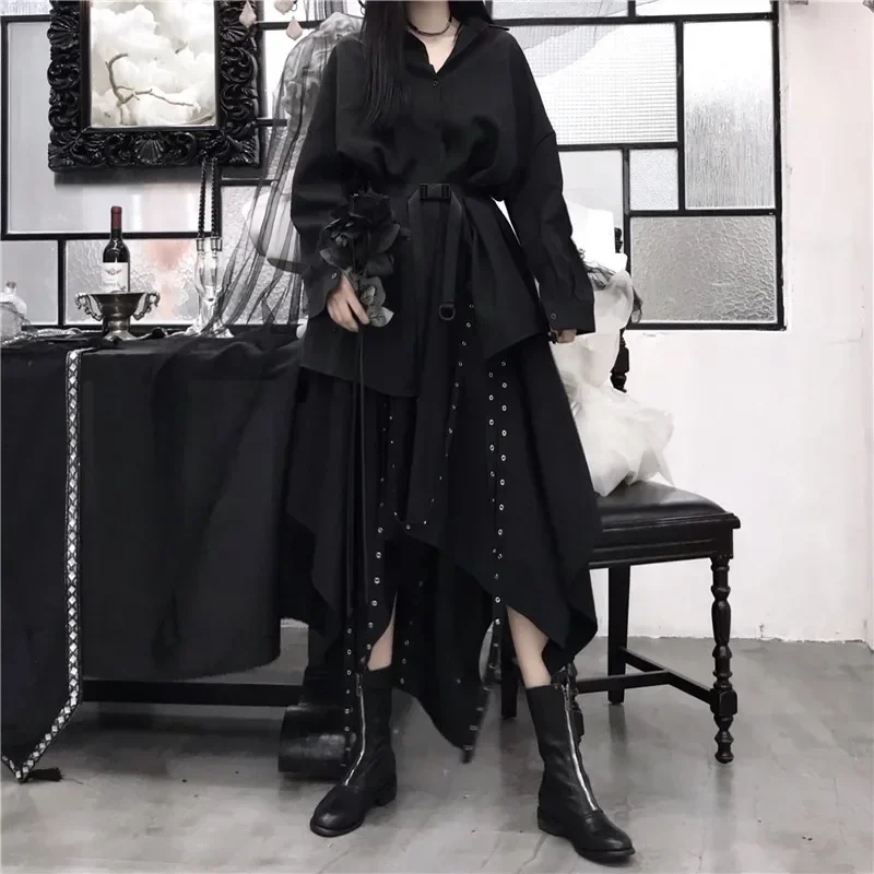 Gothic ผู้หญิงไม่สม่ําเสมอ Cargo กระโปรง Punk Streetwear หลวม Midi กระโปรง Y2K ฤดูร้อนแฟชั่นหญิงกระโปรงจีบสีดํา