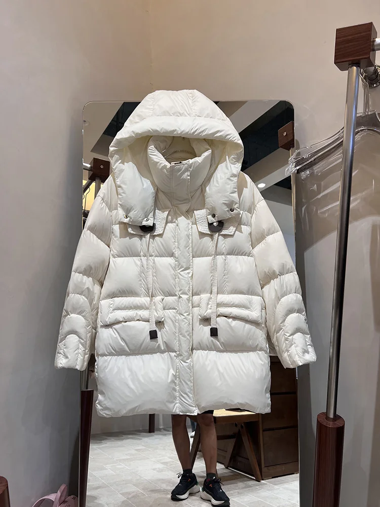 النسخة الكورية مقنعين الرباط سميكة أسفل سترة 2025 شتاء جديد إمرأة متوسطة إلى طويل الأبيض بطة أسفل معطف العصرية #1