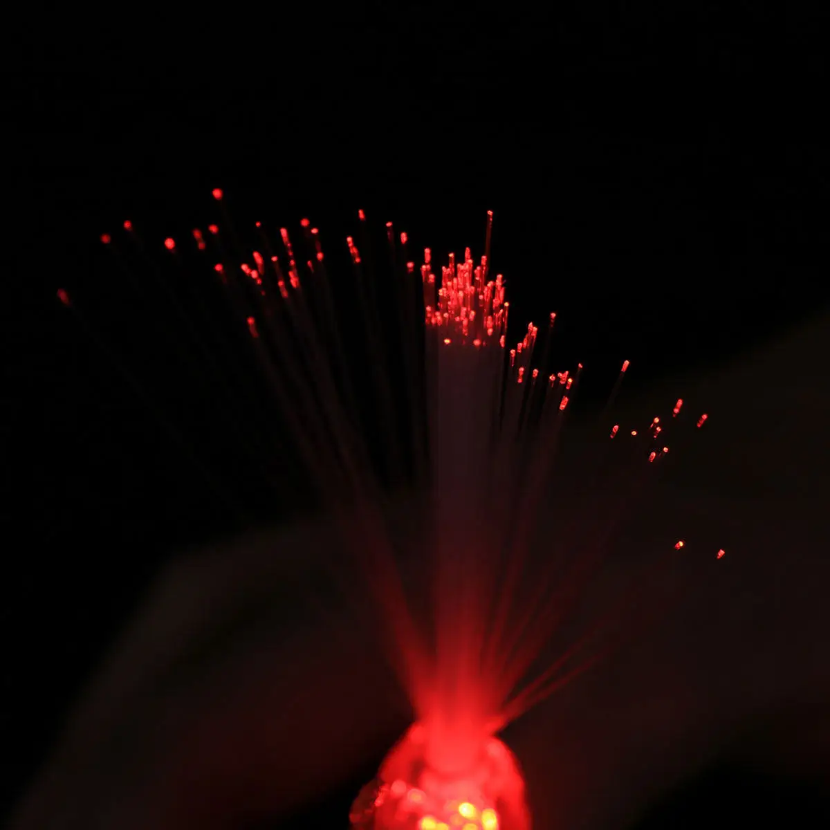 16Pcs Peacock Inspired Fiber Optic Finger Lights LED Color Changing Flashing Rings Kids Safe Luminous Party Supplies for Vocal