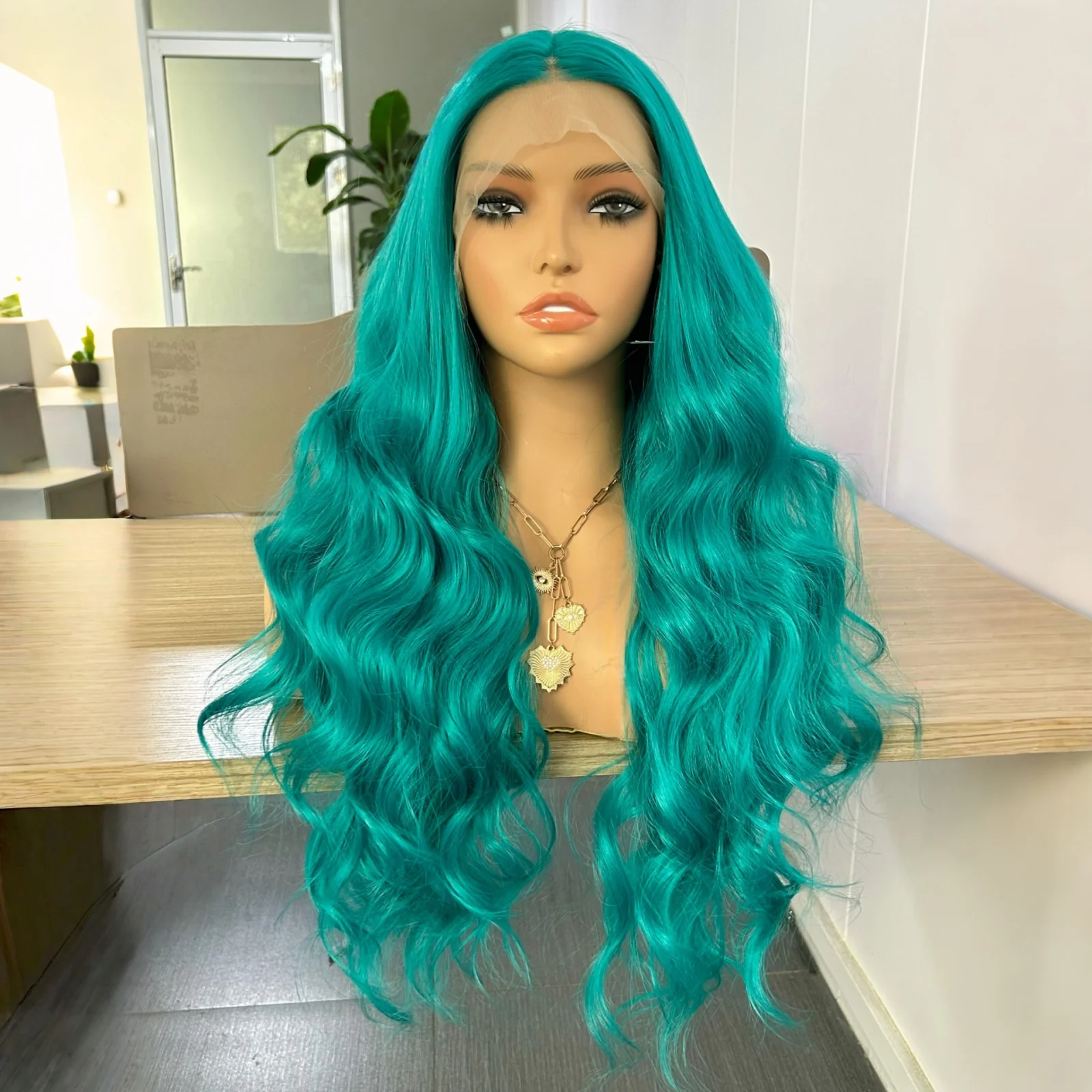 Long Green Wavy Wig for Women Middle Part Teal Blue Body Wave Natural Curly Synthetic Heat Resistant Fiber Daily Party Cosplay