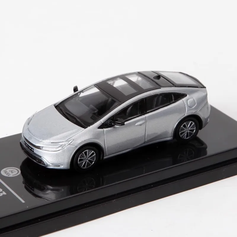 

PARA 1:64 Prius XW60 2023, легкосплавный автомобиль, литье под давлением и игрушечный транспорт, модель автомобиля, миниатюрная масштабная модель автомобиля для детей