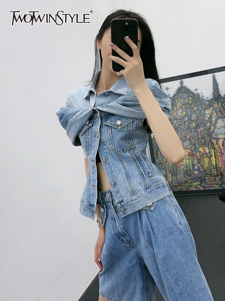 

TWOTWINSTYLE Denim Jackets For Women Lapel short Sleeve Folds Patchwork Button Casual Loose Jacket Female Fashion Clothing New