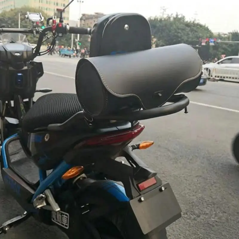 Motorrad- und Fahrradlenker-Aufbewahrungstasche aus PU-Leder, wasserdicht, mit verstellbaren Riemen, ideal für Outdoor-Fahrten, Pendel- und Ausflüge. – Detail 2