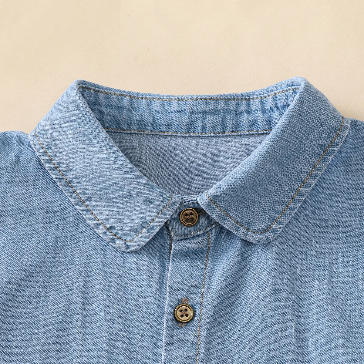 Damen-Kragen aus blau gewaschenem Denim mit spitzem Kragen, professioneller, lässiger, vielseitiger Dekorationskragen im halben Hemdstil – Detail 15