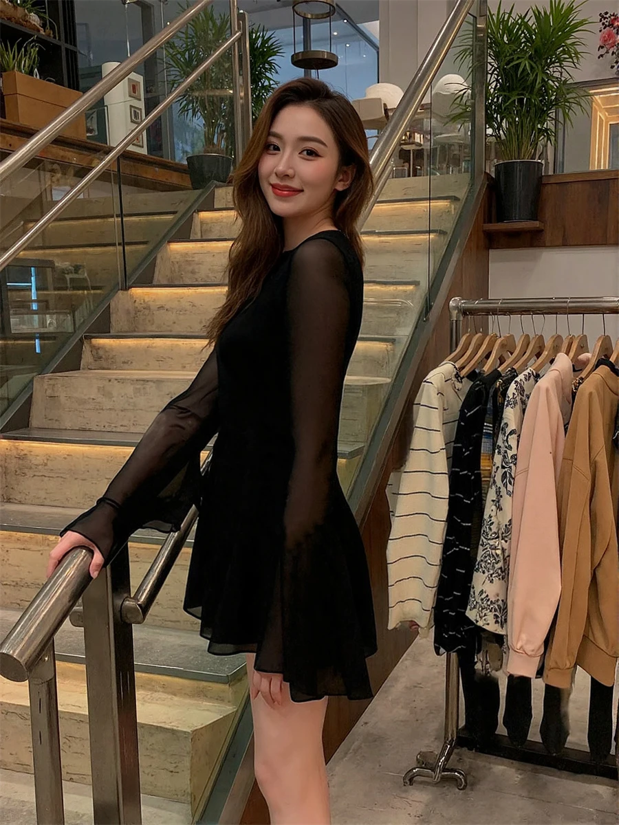 여성용 블랙 드레스 긴 소매 슬림 핏 프렌치 스타일 홀터넥 컷아웃 하이슬릿 이브닝 섹시 나이트클럽 대담한 핫 드레스