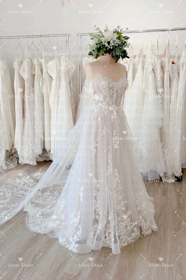 Liser  Attractive Strapless Wedding Dresses Off the Shoulder Sweetheart Zipper A-line Brush Train Vestidos Zip Back Customised