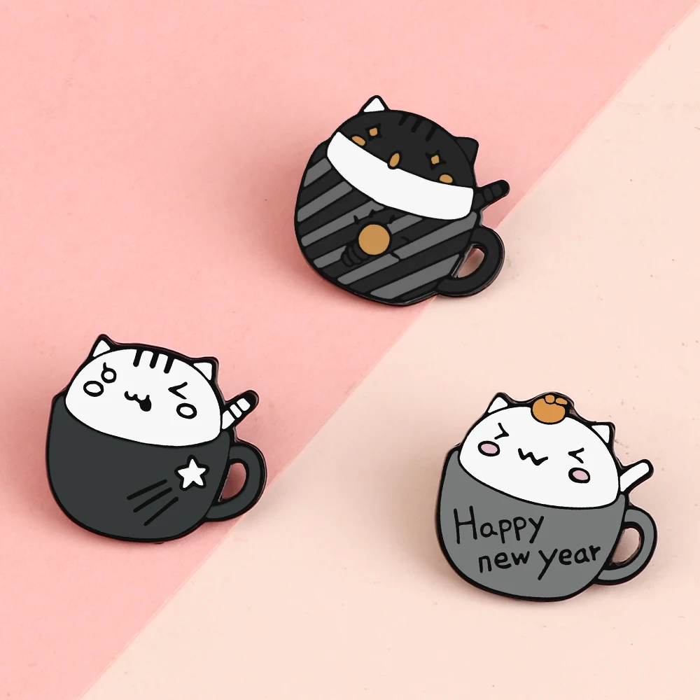 More Styles Cute Cup Cats Creative Animal Brooches Kids Backpack Decoration Badges Women Men Clothes Lapel Pin Jewelry Gift New