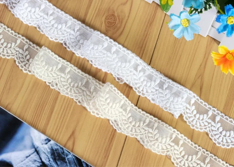 Netz-Spitzenbesatz-Applikation zum Nähen, Baumwollbesatz, Band, Heimtextilien, Weiß und Beige, 5 Yards, 3,2 cm breit – Detail 1