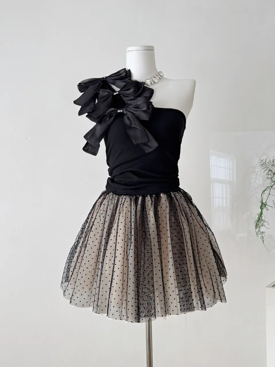 

oulder Bared Knot Hanging Ne Top Summer Outdoor Wear 2025 New Sle Spicy Girl Svel Tube Top Vest