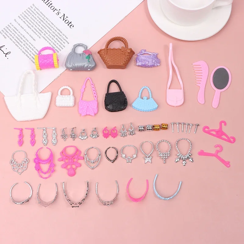 Confezione di accessori giocattolo Princess Doll con collana, corona, orecchini e bracciali elettrolitici