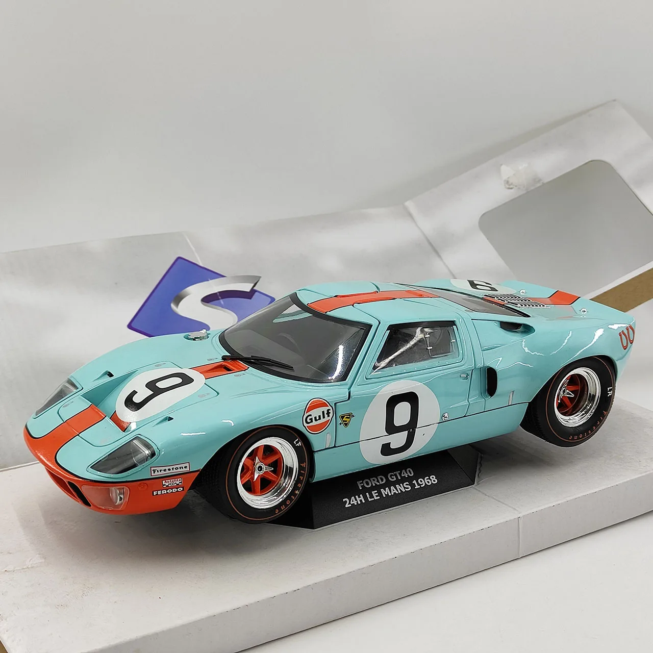 Diecast SOLIDO S 1:18 Scale Ford GT40 24 Hours of Le Mans 1968 Alloy Car Model Collectible Toy Gift Souvenir Display Ornament